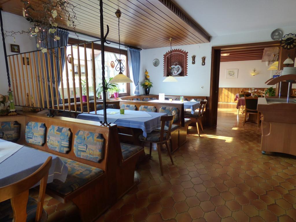 Pension Gasthof Zum Lamm Бішофсгайм-ан-дер-Рен Екстер'єр фото