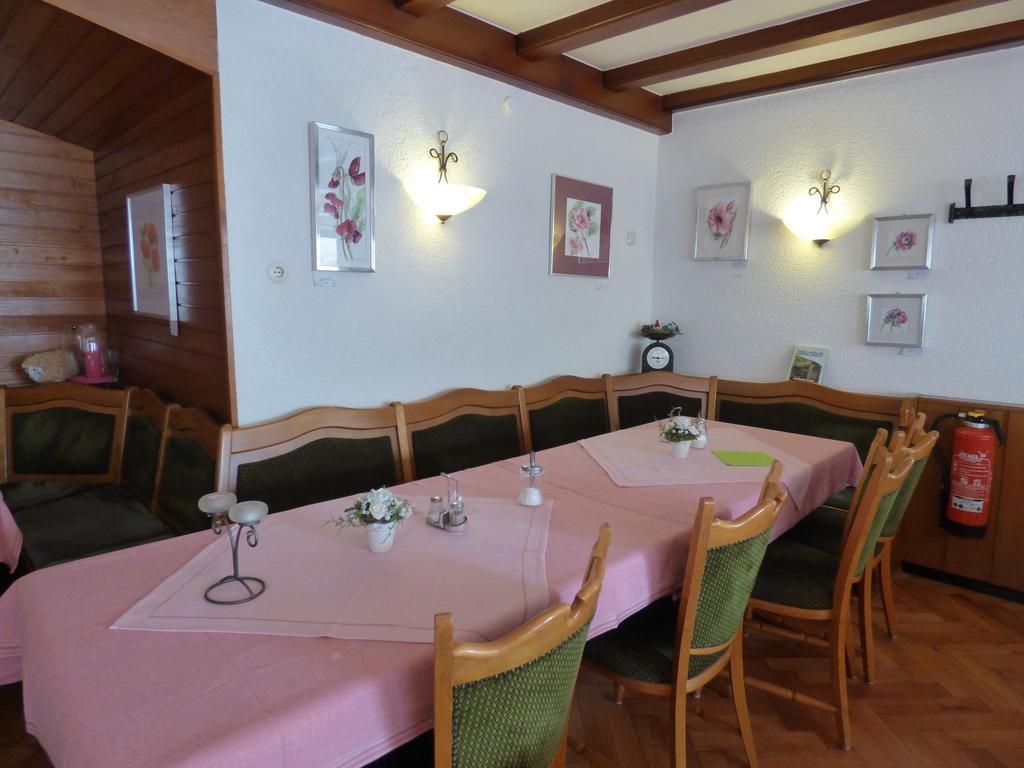 Pension Gasthof Zum Lamm Бішофсгайм-ан-дер-Рен Екстер'єр фото